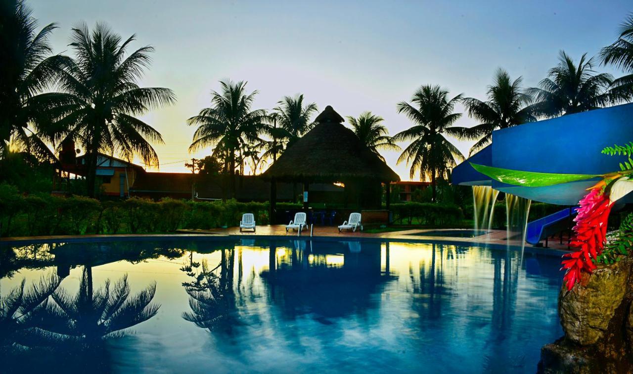 Cesar'S Tropical Hotel บียา ตูนาริ ภายนอก รูปภาพ